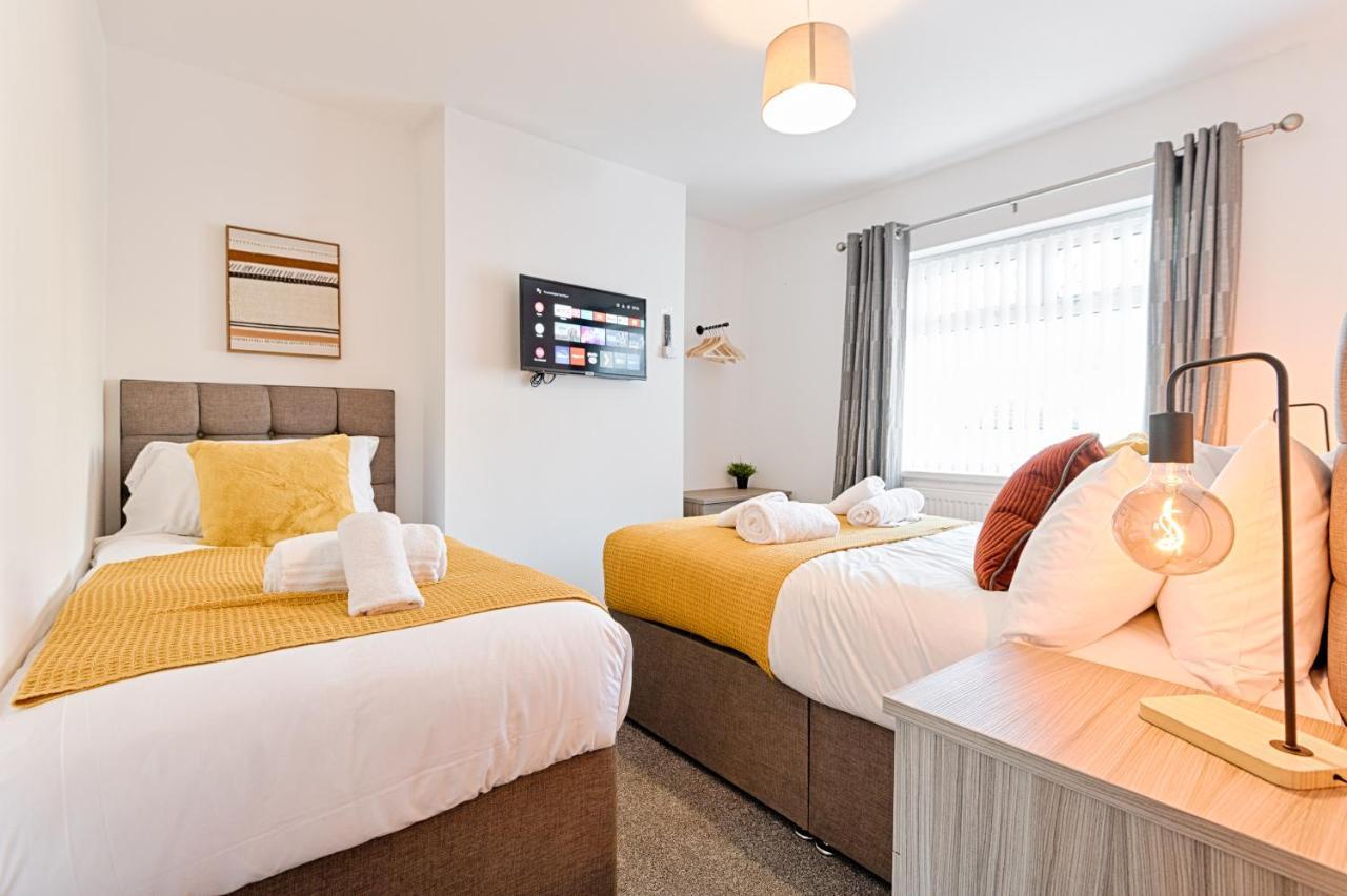 The Glenroy - Tv In Every Bedroom! 斯旺西 外观 照片